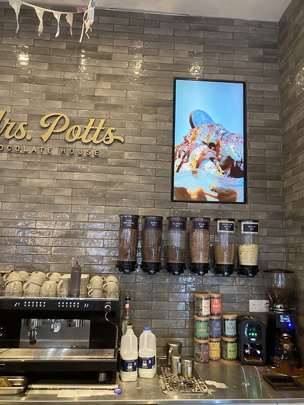 43" HIGH VIBRANCE ANDROID ADVERTISING DISPLAY - HV43 - Image 16