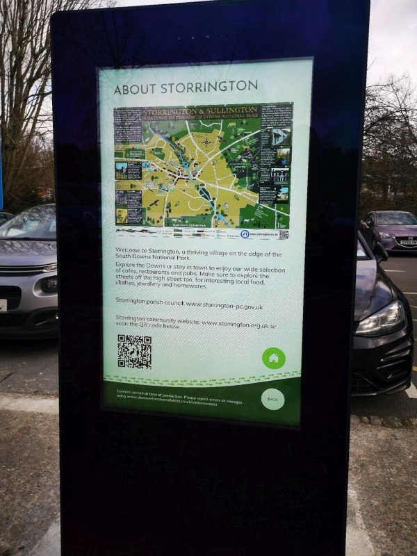 43" FREESTANDING OUTDOOR DIGITAL POSTER - Image 15