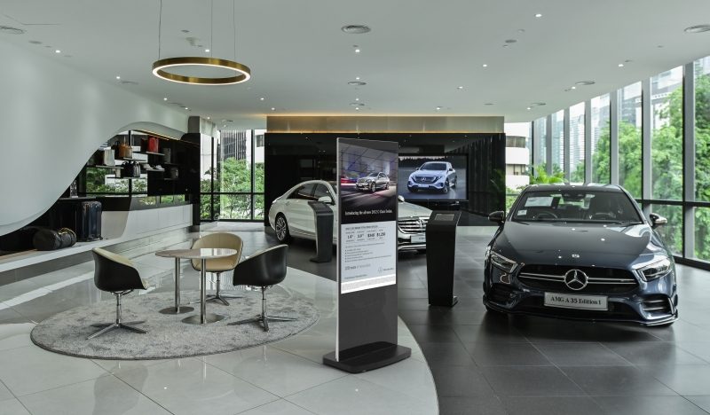 55" BLACK ANDROID FREESTANDING DIGITAL POSTER - Image 11