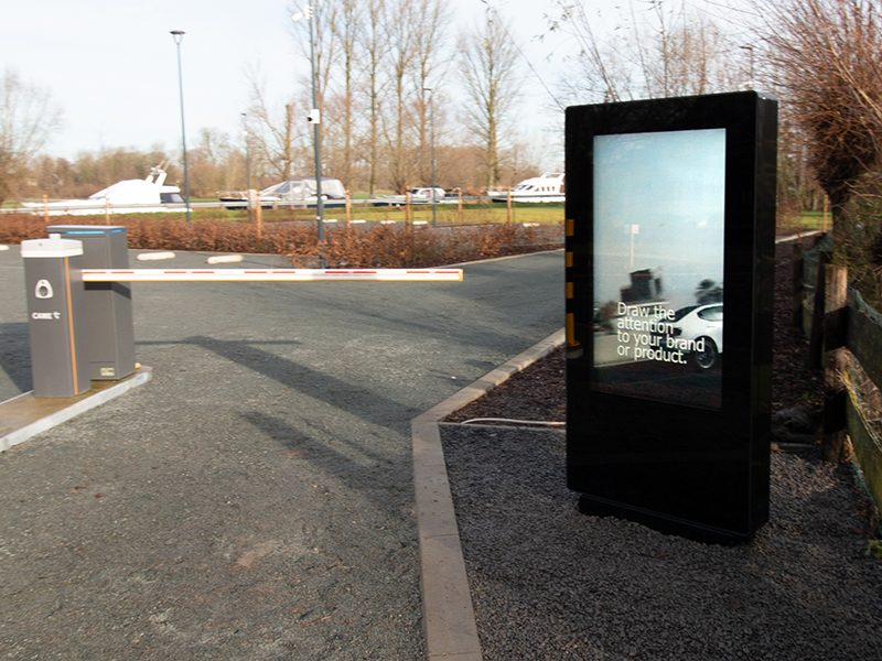 43" FREESTANDING OUTDOOR DIGITAL POSTER - Image 18