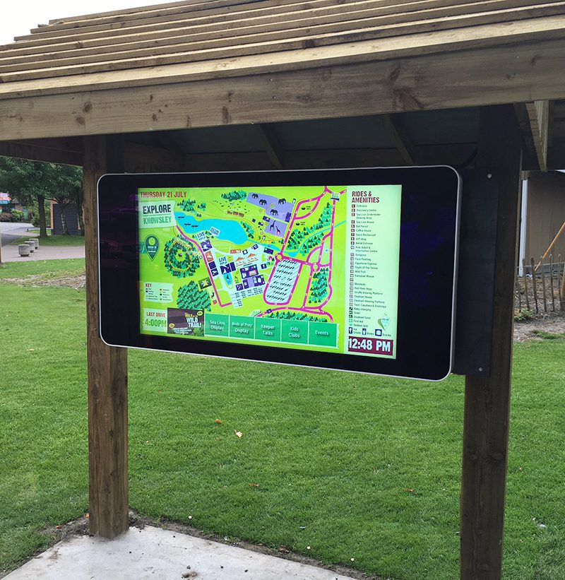 22" WALL-MOUNTED PCAP OUTDOOR TOUCH SCREEN - Image 3