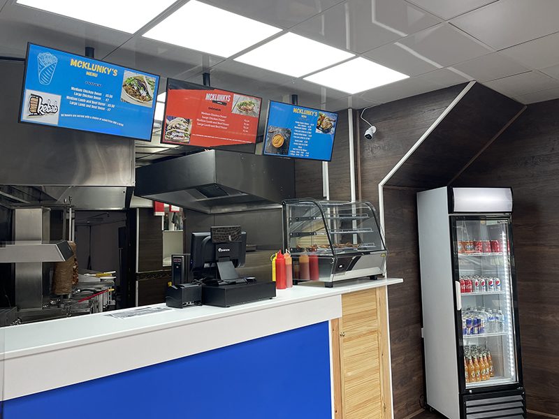 43" PROFESSIONAL MONITOR - Image 15