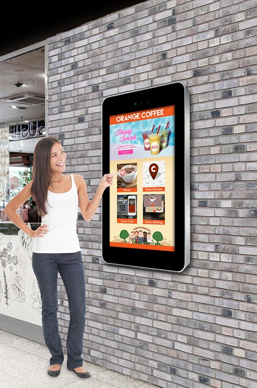 32" WALL-MOUNTED PCAP OUTDOOR TOUCH SCREEN - Image 2